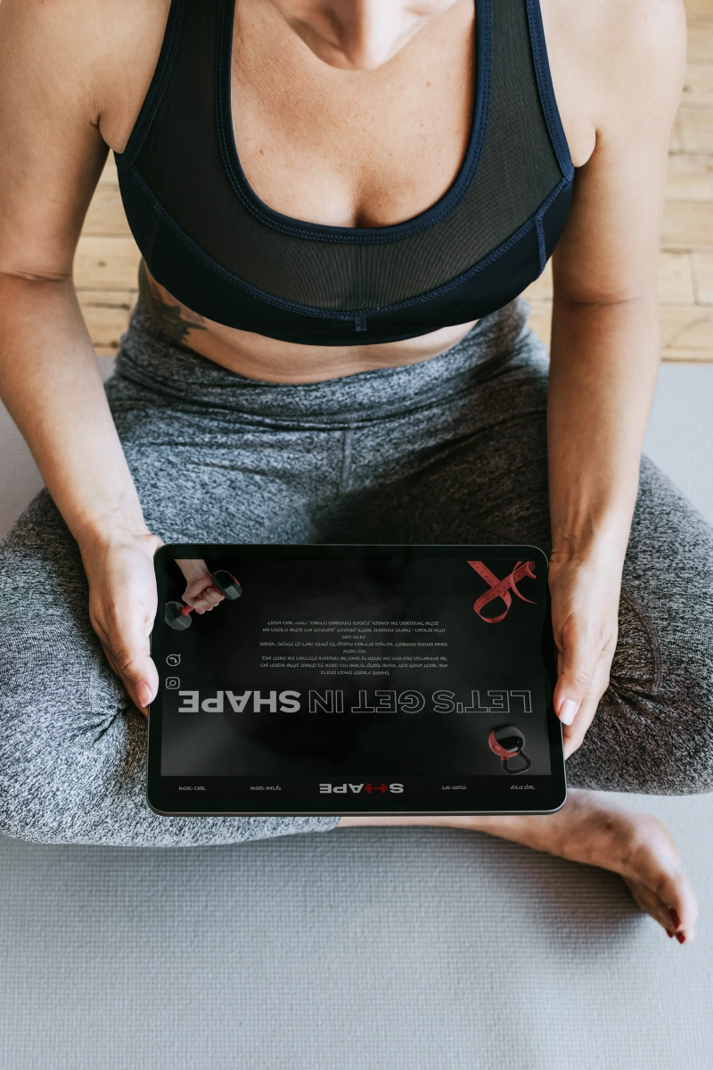 תמונה של אתר סטודיו שייפ בטאבלט